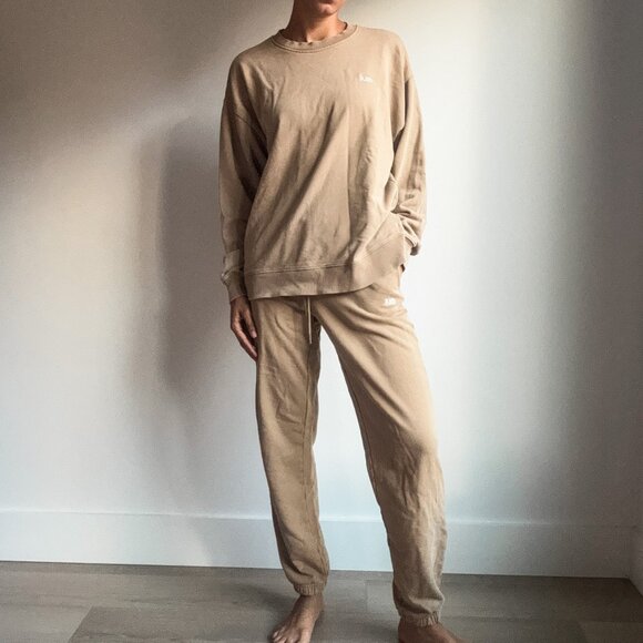 Kith Women 2019 2 Piece Sweatsuit Tan Size Small - Picture 3 of 8